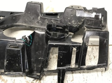 Кронштейн динамика багажника Tesla x 1050282-00-E