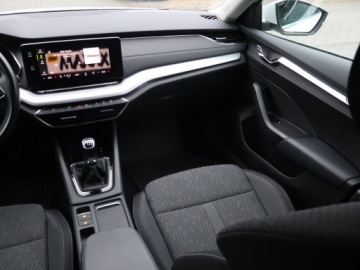 Skoda Octavia III Kombi Facelifting 1.5 TSI ACT 150KM 2020 Skoda Octavia 1.5 TSI, Salon Polska, zdjęcie 7