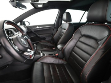 Volkswagen Golf VII GTI 3d Facelifting 2.0 TSI 245KM 2019 Volkswagen Golf full LED skóra el. sterowane, zdjęcie 12