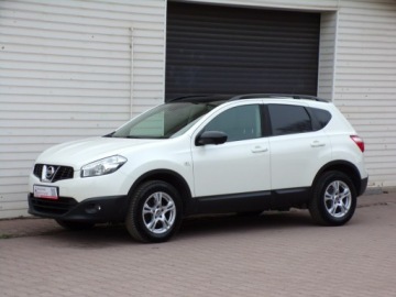 Nissan Qashqai I Crossover Facelifting  1.6 117KM 2013 Nissan Qashqai KAMERA 360 NAVI SOLARDACH 2013R, zdjęcie 13