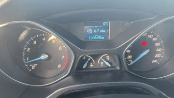 Ford Focus III Kombi 1.6 Duratec 125KM 2011 Ford Focus Klima, zdjęcie 12