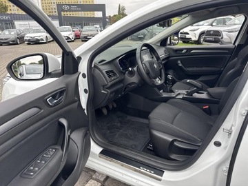 Renault Megane IV Grandtour Facelifting 1.3 TCe 115KM 2020 Renault Megane 1.3 TCe FAP Zen IV (2016-) Renault, zdjęcie 23