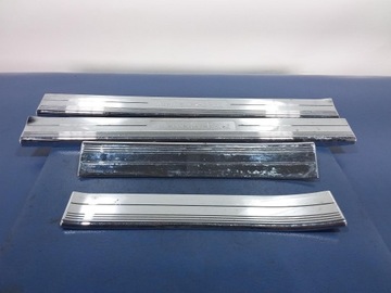 MERCEDES CLS W219 LISTWY PROGOWE CHROMOWANE