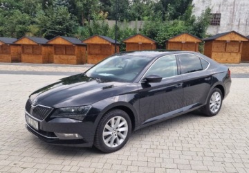 Skoda Superb III Liftback Facelifting 2.0 TSI 272KM 2019 Skoda Superb 4x4DSG280KMSalon PLFV 23AMBITIONGwarancjaSuper stan