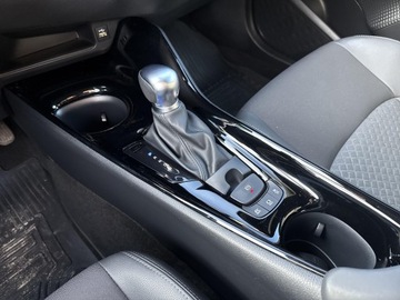 Toyota C-HR I Crossover Facelifting 1.8 Hybrid 122KM 2023 Toyota C-HR 1.8 Hybrid Style 1.8 Hybrid Style | AU, zdjęcie 26