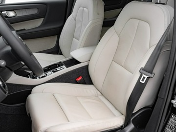 Volvo XC40 2021 Volvo XC 40 CB373NC#T5 Plug-In Hybrid Inscription, zdjęcie 13