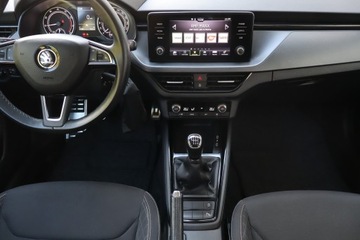 Skoda Kamiq Crossover 1.0 TSI 115KM 2019 Skoda Kamiq 1.0 TSI, Salon Polska, Serwis ASO, zdjęcie 11