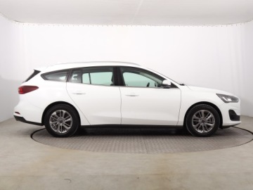 Ford Focus IV Kombi Facelifting 1.0 EcoBoost 125KM 2023 Ford Focus 1.0 EcoBoost, Salon Polska, zdjęcie 5