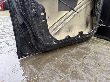 DVEŘE LEVÉ PŘEDNÍ LEVÝ VW TOURAN