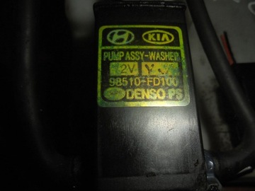 KIA SORENTO 3.5 V6 04 NÁDRŽ OSTŘIKOVAČŮ PUMPIČKA