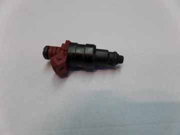 OPEL ASTRA II G 2.0 16V OPC WTRYSKIWACZ 90501588