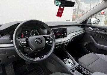 Skoda Octavia IV Liftback 1.5 TSI e-Tec Mild Hybrid 150KM 2021 Skoda Octavia Reflektory LED Kamera Keyless Lane Assist Salon PL FVAT, zdjęcie 13