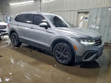 Volkswagen Tiguan II 2022 Volkswagen Tiguan 2022 VOLKSWAGEN TIGUAN SE 2.0 Benzyna 184KM, zdjęcie 3