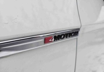 Volkswagen Passat B8 Variant 2.0 TDI 190KM 2015 Volkswagen Passat Variant Volkswagen Passat Variant 2.0 TDI SCR 4Motion DS, zdjęcie 28