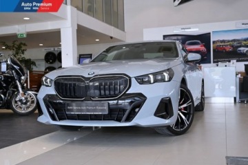 BMW Seria 5 G90-91 2023 BMW Seria 5 520d xDriveRepair InclusiveAdaptacyjne Reflektory LEDM Pakiet, zdjęcie 2