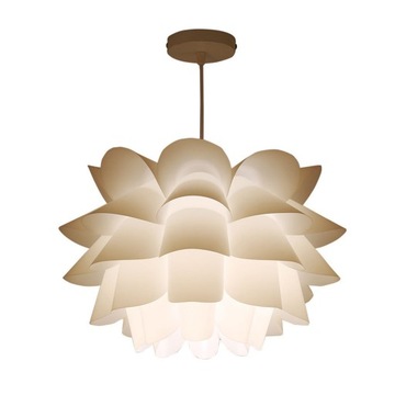 Lampa sufitowa Lotus, oświetlenie kuchenne, proste