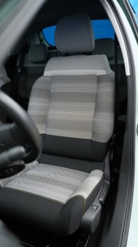 Citroen C3 III Hatchback 1.2 PureTech 82KM 2017 CITROEN C3 1.2L benzyna 82KM 2017r, zdjęcie 32