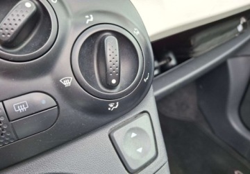 Fiat 500 II CC Seria 3 1.2 69KM 2014 Fiat 500 Zarejestrowany - ubezpieczony - benzyna - 1,2 - 69 KM 1.2 Benzyna, zdjęcie 33