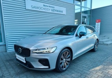 Volvo V60 II  2024 Volvo V60 2.0 398KM T6 AWD Plug-in Hybrid BLIS Kamera360 HarmanKardon ASO, zdjęcie 2