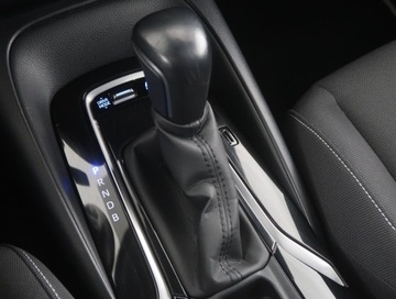 Toyota Corolla XII TS Kombi 1.8 Hybrid 122KM 2020 Toyota Corolla 1.8 Hybrid, Salon Polska, zdjęcie 15