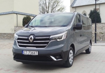 Renault Trafic III Combi 2.0 dCi  150KM 2023 Renault Trafic L2H19 osobowyAutomatSalon PolskaGwarancjaNawiewy na tyl, zdjęcie 7