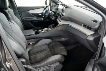 Peugeot 5008 II Crossover Facelifting 1.6 PureTech 180KM 2023 Peugeot 5008 GT kamera Skora adc NawI, zdjęcie 20