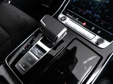 Audi Q7 II SUV Facelifting  3.0 50 TDI 286KM 2025 AUDI Q7 50 TDI quattro S Line Suv 3.0 (286KM) 2025, zdjęcie 7