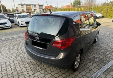 Opel Meriva II Mikrovan Facelifting 1.4 Twinport ECOTEC 100KM 2016 Opel Meriva 1,4 100KM Klimatyzacja 2xPDC 1Wlasciciel 1.4 Benzyna 100KM, zdjęcie 6