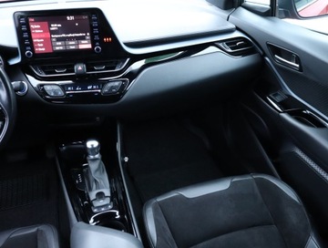Toyota C-HR I Crossover Facelifting 2.0 Hybrid Dynamic Force 184KM 2020 Toyota C-HR 2.0 Hybrid, Salon Polska, Serwis ASO, zdjęcie 7