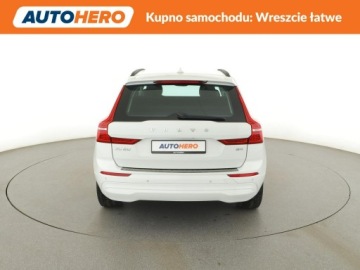 Volvo XC60 II 2022 Volvo XC 60 FV-23% automat Navi Kamera cofania, zdjęcie 5