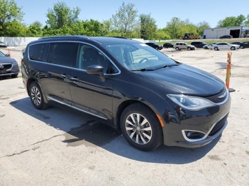 Chrysler Pacifica II 2020 Chrysler Pacifica Touring L Plus 2020 3.6l 3.6 Benzyna 287KM, zdjęcie 4