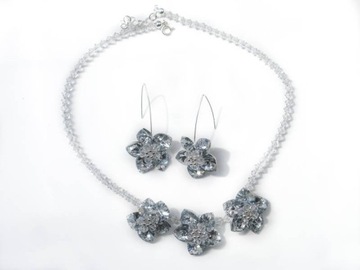 KOLIA Z KWIATÓW Z SERC ŻYWE SREBRO SWAROVSKI CRYST