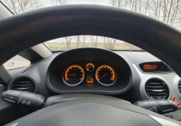 Opel Corsa D Hatchback 5d Facelifting 1.4 Twinport ECOTEC 100KM 2013 Opel Corsa Opel Corsa 1.4 16V 150 Jahre 1.4 Benzyna 100KM, zdjęcie 12