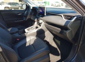 Toyota RAV4 V 2024 Toyota RAV4 2024, 2.5L, XLE PREMIUM, po gradobiciu 2.5 Benzyna 203KM, zdjęcie 9