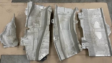 TOYOTA RAV 4 V 2.5 HYBRID 19-22 ТЕРМОЧЕХОЛЫ