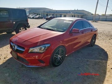 Mercedes CLA C117 2018 Mercedes-Benz CLA 2018 r.,2,0L 2.0 Benzyna 208KM, zdjęcie 2