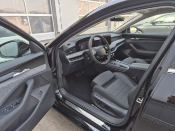 Skoda Superb IV Liftback 2.0 TDI 193KM 2025 Skoda Superb Edition 130 2.0 TDI DSG 4x4 Auto z pl, zdjęcie 9