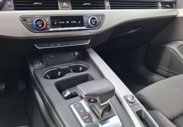 Audi A4 B9 2022 Audi A4 Limousine Audi A4 Limousine 35 TFSI mHEV S tronic 2.0 Hybryda 150KM, zdjęcie 12