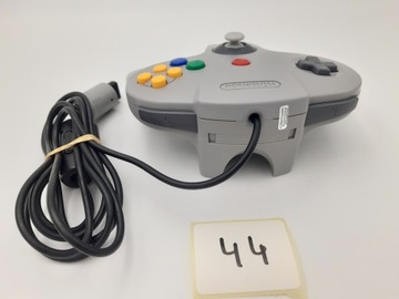 КОНСОЛЬ NINTENDO 64, ЕВРОПЕЙСКАЯ ВЕРСИЯ, ЧЕРНАЯ + ОРИГИНАЛЬНЫЕ АКСЕССУАРЫ