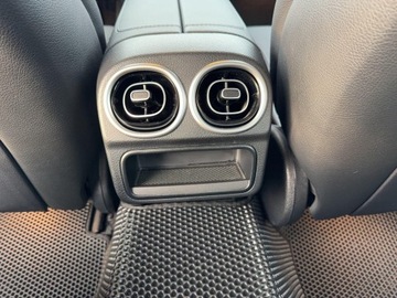 Mercedes Klasa C W206 Limuzyna 1.5 180 170KM 2021 Mercedes-Benz C 180 C 180 Pakiet Avangarde - Hak h, zdjęcie 19