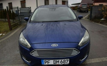 Ford Focus III Sedan Facelifting 1.6 TDCi 115KM 2015 Ford Focus 1.6D 2015 Duza Navi Sam Parkuje 2 KPL KOL Sprowadzony 1.6, zdjęcie 9