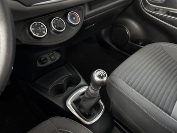 Toyota Yaris III Hatchback 5d Facelifting 2017 1.5 Dual VVT-iE 111KM 2019 Toyota Yaris 1,5-Dual-VVT-iE III (2011-2019) 1,5-D, zdjęcie 25