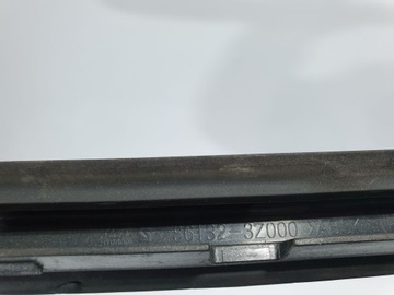 HYUNDAI I40 1.7 LIŠTA PRAVÁ OKNO ČELNÍ KRYT