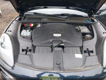 Porsche Cayenne III 2019 Porsche Cayenne 2019 PORSCHE CAYENNE 3.0 Benzyna 335KM, zdjęcie 15