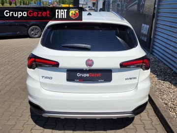 Fiat Tipo II Station Wagon Facelifting 1.5 Hybrid 130KM 2023 Fiat Tipo KOMBI SERIA 3 1.5 130 KM Hybrid (RED) BlackWeek, zdjęcie 4