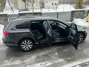 Volkswagen Passat B8 Variant 2.0 TDI BlueMotion SCR 190KM 2018 R-Line* Webasto* ACC*Kamera* EL Klapa* Navi* GWARANCJA, zdjęcie 7