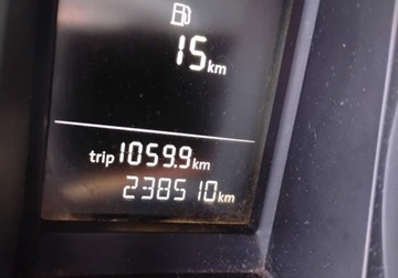 Volkswagen Golf VI Hatchback 5d 1.6 TDI-CR DPF BlueMotion 105KM 2011 Volkswagen Golf 2011r, 1.6 TDI. Delikatnie uszko. Jezdzi. 1.6 Diesel 105KM, zdjęcie 11