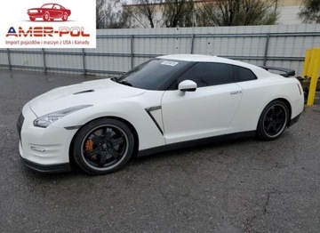 Nissan GT-R 2013