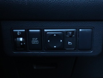 Nissan Tiida Sedan 1.6 i 110KM 2009 Nissan Tiida 1.6 i 16V, Klima, Klimatronic,ALU, zdjęcie 15