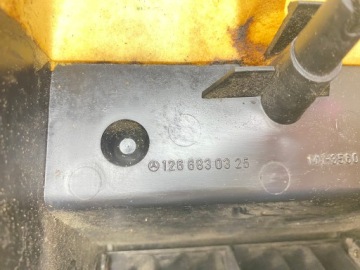 ЦЕНТРАЛЬНАЯ КОНСОЛЬ ТОННЕЛЯ КРЕМОВО-БЕЖЕВАЯ MERCEDES W126 1266830325